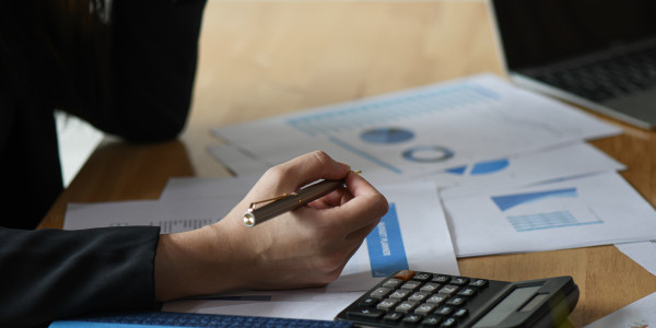 Financiación Hipotecaria para Empresas y Particulares Segovia · Negociación con departamentos de riesgos corporativos